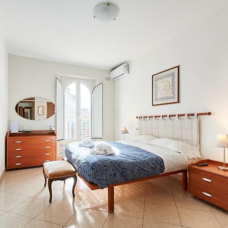 Close To The Spanish Steps, Wifi, Air Cond, 2 Bedrooms Rome Bagian luar foto